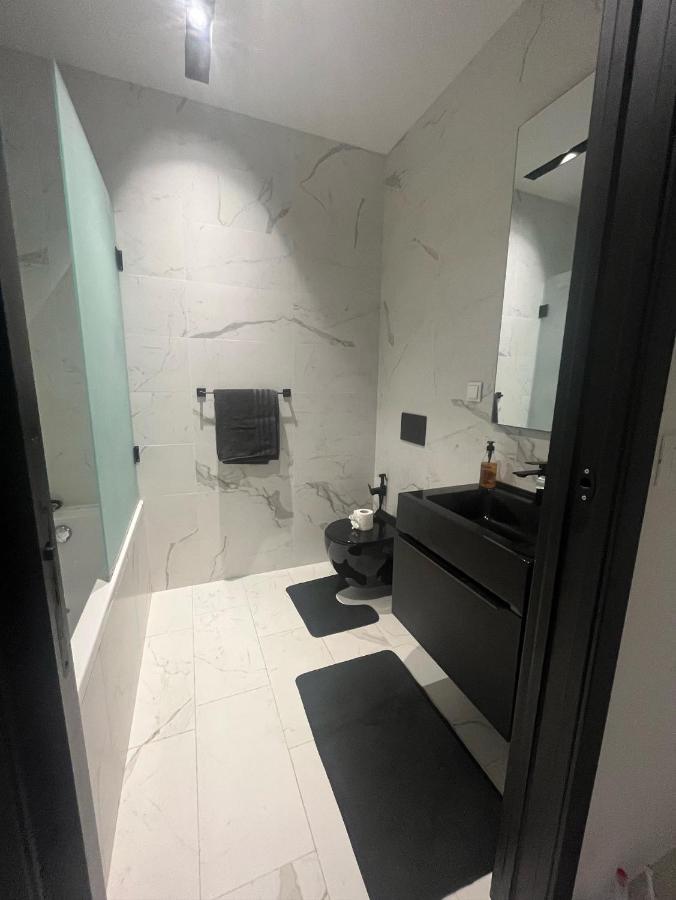 Tunis Residence California Le Kram Екстериор снимка